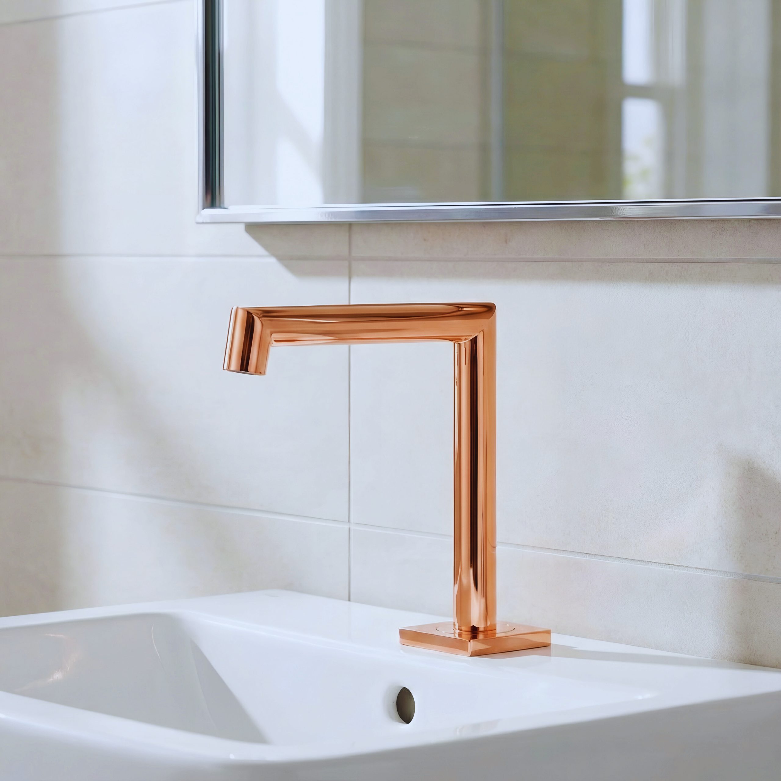 Commercial touchless faucet application